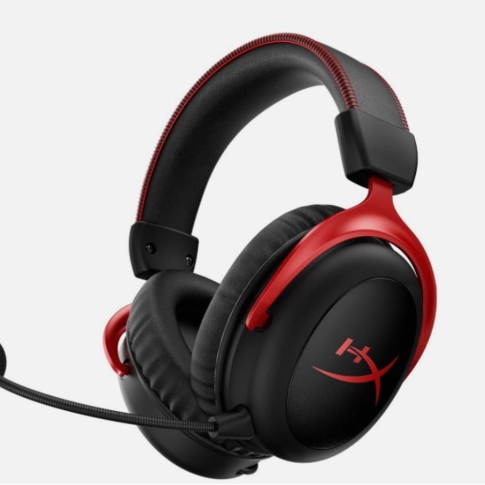Wireless gaming headset